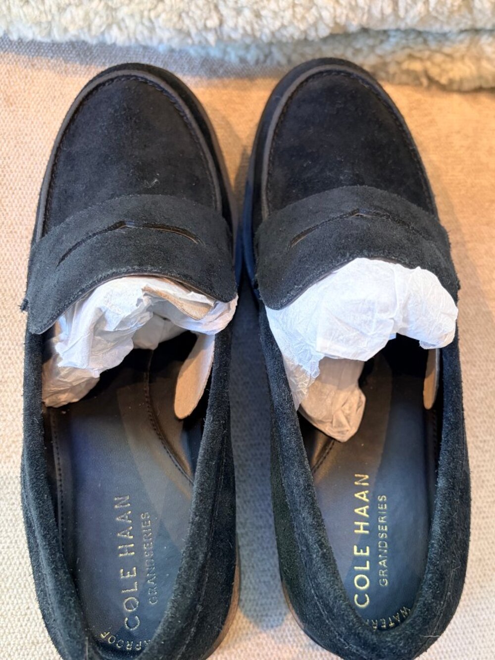 Cole Haan Newburg Lug Sole Penny Loafer, Black Suede Size 5.5 - Picture 2 of 9
